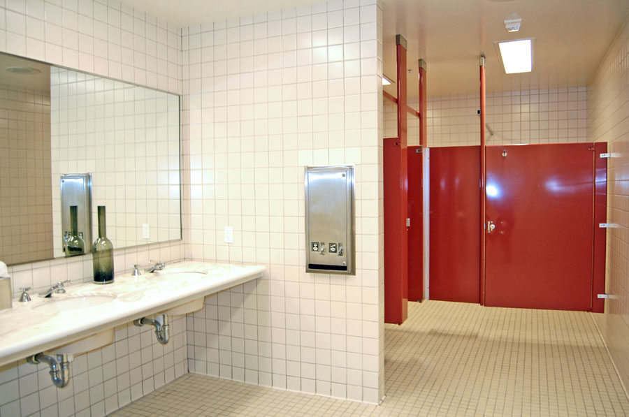 Richlen Construction stayed on schedule and delivered Regus' 201 Mission Street Tenant Improvment.